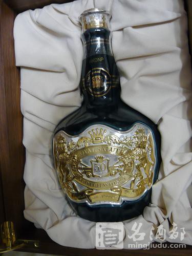 Chivas Regal Royal Salute 50-years-old – $10,000 ֥ʿʼ50 - $ 10,000